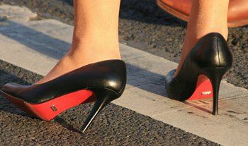 Italienischer Stil Und Bequemlichkeit Mussen Sein Italienische Damenschuhe Slingpumps